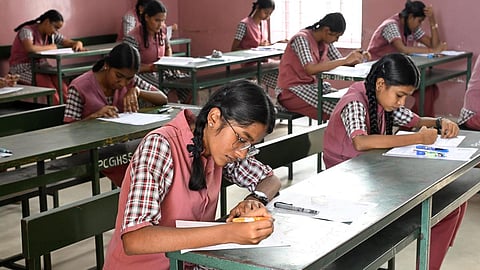 பிளஸ் 2 தேர்வு விடைத்தாள் நகல் இன்று முதல் பதிவிறக்கலாம்: அரசு தேர்வுத் துறை அறிவிப்பு
