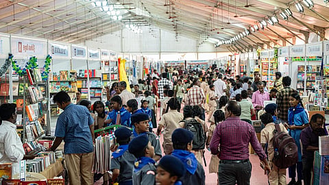 மாற்றங்களை உருவாக்கும் மாவட்டப் புத்தகக் காட்சிகள்