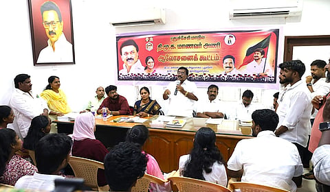 இந்தி திணிப்பை கண்டித்து ஜூன் 23ல் ஆளுநர் மாளிகை எதிரே ஆர்ப்பாட்டம் - திமுக அறிவிப்பு