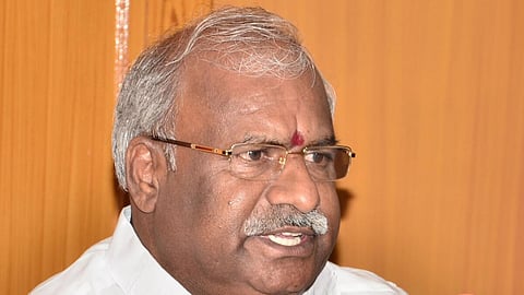 மதக் கலவரத்தை தூண்டும் வகையில் பேசியதாக அமைச்சர் வன்னியரசு மீது இந்து முன்னணி குற்றச்சாட்டு