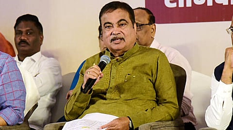 100% எத்தனாலில் இயங்கும் வாகனங்களுக்கான இ100 எரிபொருள் விதிமுறைகளுக்கு
மத்திய அமைச்சர் கட்கரி ஒப்புதல்