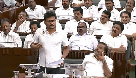 “மின்வெட்டு பிரச்சினையால் தொழில் முதலீடுகளை கோட்டை விடாதீர்கள்” - பேரவையில் உதயநிதி அறிவுரை