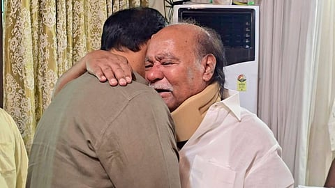 தைலாபுரத்தில் ராமதாஸை சந்தித்தார் அன்புமணி