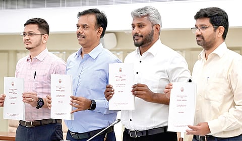 என்ன சொல்கிறது வெள்ளை அறிக்கை?