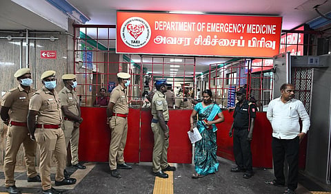 பெரியபாளையம் அருகே அமோனியா வாயு கசிவு விபத்து: உயிரிழப்பு எண்ணிக்கை 10 ஆக உயர்வு