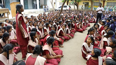 அரசுப் பள்ளிகளில் ஜூலை 10-ம் தேதி ‘மகிழ் முற்றம்’ மாணவர் குழு பதவியேற்பு