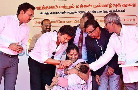 போலியோ சொட்டு மருந்து முகாமை தொடங்கி வைத்தார் முதல்வர் விஜய்