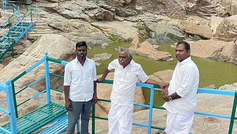 மேகேதாட்டுவில் பார்வையிட்ட பி.ஆர்.பாண்டியன்