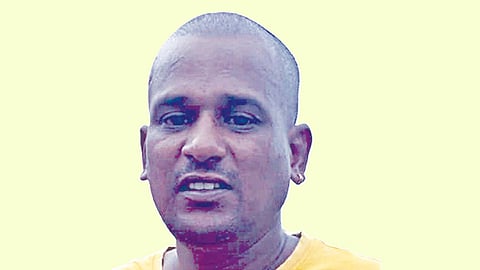 23 வழக்குகளில் தொடர்புடையவர் பிரபல ரவுடி மோகனசுந்தரம் காஞ்சிபுரத்தில் கைது: கூட்டாளிகள் 3 பேர் சென்னையில் சிக்கினர்