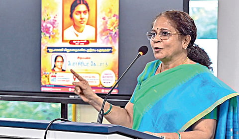| படம்:எஸ். சத்தியசீலன் |