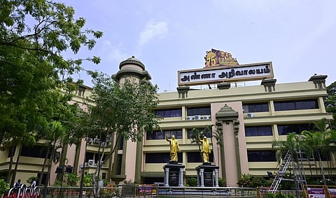 குதிரை பேர விவகாரம்: முக்கிய வீடியோ ஆதாரங்களுடன் ஆளுநரை சந்திக்க திமுக திட்டம்