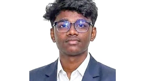 நீட் மறுதேர்வு முடிவுகள் வெளியீடு: விழுப்புரம் மாணவர் தேசிய அளவில் 12-வது இடம்