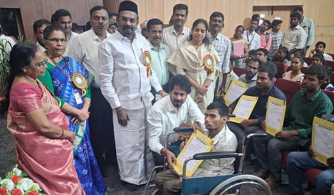 டெல்டா மாவட்டங்களில் கருகும் 3.50 லட்சம் ஏக்கர் நெற்பயிர் - வேளாண் அமைச்சர் சொன்ன பதில்