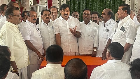 பழநி கோயில் நில மோசடி விவகாரம்: சிபிஐ விசாரிக்க கோரி அதிமுக ஜூலை 25-ல் ஆர்ப்பாட்டம்