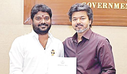 வீட்டுவசதி வாரிய தலைவராக வி.சிவா நியமனம்