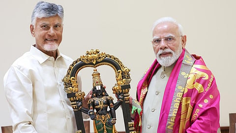 விமான நிலையம் திறப்பு விழா: பிரதமருக்கு சந்திரபாபு அழைப்பு