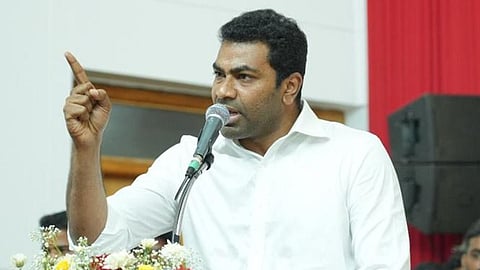 திமுக ஆட்சியில் நடந்த சட்டக் குளறுபடிகளே மேகேதாட்டு பிரச்சினைக்கு காரணம்: அமைச்சர் ஆதவ் அர்ஜுனா விமர்சனம்