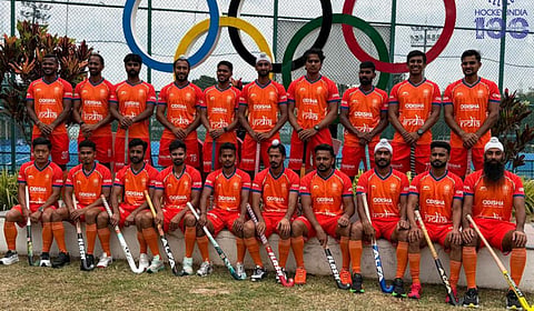 உலகக் கோப்பை தொடரில் காவி நிற உடையில் களமிறங்கும் இந்திய ஹாக்கி அணிகள்!