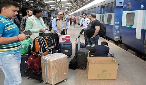 ரயிலில் கூடுதல் லக்கேஜுக்கு இனி ஆன்லைனில் முன்பதிவு