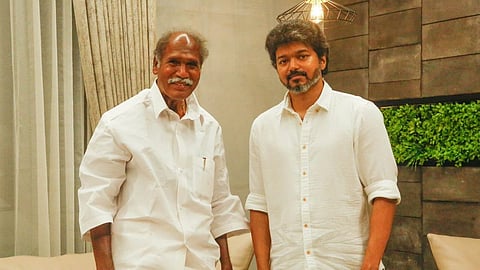 ‘நல்லா போயிட்டு இருக்கு சார்...’ - புதுவை ரங்கசாமியிடம் முதல்வர் விஜய் உற்சாகம்