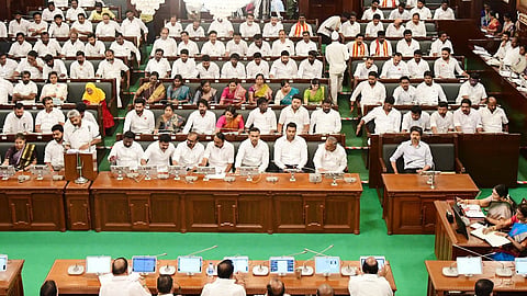 தவெக அரசின் முதல் பொது பட்ஜெட்: கட்சித் தலைவர்களின் வரவேற்பும்.. விமர்சனமும்..