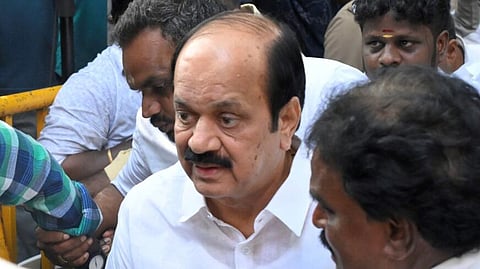 சபாநாயகர் ஜே.சி.டி.பிரபாகர்