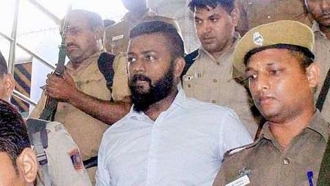 ஜாமீன் பெறுவதற்காக நீதிபதியை மிரட்டிய வழக்கில் சுகேஷ் சந்திரசேகருக்கு 8 ஆண்டு சிறை தண்டனை