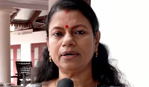 இஸ்லாமிய மதகுரு கருத்துக்கு கேரள அமைச்சர் பதிலடி