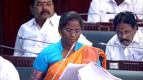 அமைச்சர் கமலி