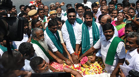 கல்லணையிலிருந்து காவிரி நீர் திறப்பு - டெல்டா மாவட்ட விவசாயிகள் மகிழ்ச்சி