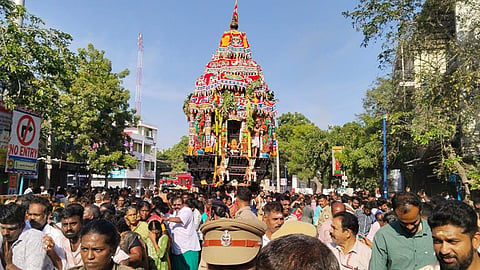 ‘வெற்றிவேல் முருகனுக்கு அரோகரா’ கோஷம் முழங்க திருச்செந்தூர் ஆவணி தேரோட்டம் கோலாகலம்