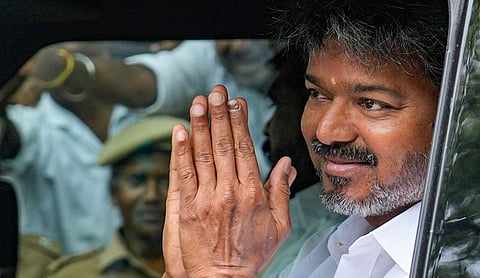 முதல்வர் விஜய் நாளை லண்டன் பயணம்