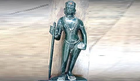 மீட்கப்பட்ட மரகத சிலை.