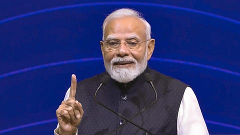 இரு வகை ஆதரவாளர்களை பெற்றுள்ள மோடி