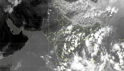 கோவை, மதுரை திருச்சி உள்ளிட்ட 15 மாவட்டங்களில் 2 நாள் கனமழை வாய்ப்பு