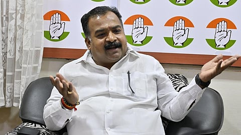 தமிழ்நாடு காங்கிரஸ் கமிட்டி தலைவர் மாணிக்கம் தாகூர்