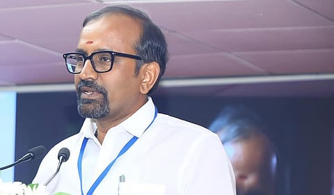 புதிய தலைமைச் செயலகம் விவகாரம்: முதல்வருக்கு தெரியாமல் அரசாணை வெளியாகவில்லை - அமைச்சர் வெங்கடரமணன் தகவல்