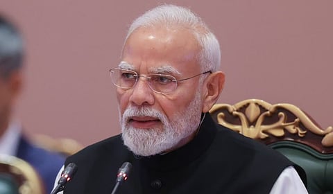 பிரதமர் மோடியைப் பாராட்டி மத்திய அமைச்சரவை தீர்மானம்