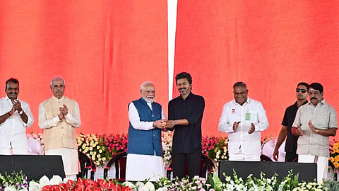 மதுரை, கோவை மெட்ரோ ரயில் திட்டங்களை மறுபரிசீலனை செய்ய பிரதமருக்கு முதல்வர் விஜய் கோரிக்கை