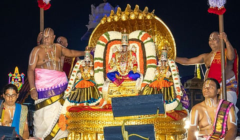 திருப்பதியில் நவராத்திரி பிரம்மோற்சவ விழா தொடக்கம்