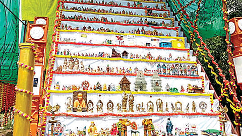 தாம்பரத்தில் சுகாதாரக் கண்காட்சி தொடக்கம்: பார்வையாளர்களை கவர்ந்த 52.8 அடி உயர ‘ஹெல்த் கொலு’