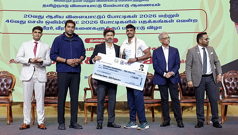 பாரா ஆசிய விளையாட்டுப் போட்டியில் தங்கம், வெண்கலம் வென்ற தமிழக வீரர்கள், வீராங்கனைகளுக்கு முதல்வர் வாழ்த்து