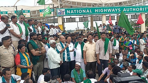 தமிழகத்துக்கு விநாடிக்கு 3 ஆயிரம் கன அடி நீர்: காவிரி மேலாண்மை ஆணைய உத்தரவுக்கு கர்நாடகாவில் எதிர்ப்பு
