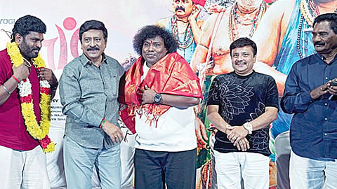 நரிக்குறவர் சமூகப் பின்னணியில் ‘சிங்காரம்’