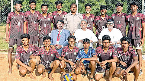 வாலிபாலில் ஆர்எம்கே அணி சாம்பியன்