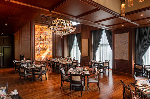 Interiors of Zarf