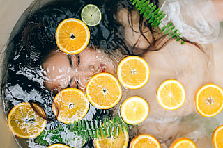 7 body care sets with summer-appropriate ingredients to protect and nourish your skin