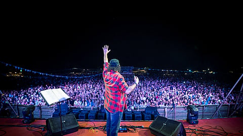 Band Mohit Chauhan on stage