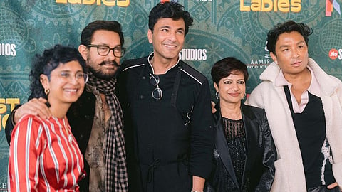 Kiran Rao, Aamir Khan, Vikas Khanna ( L to R)
