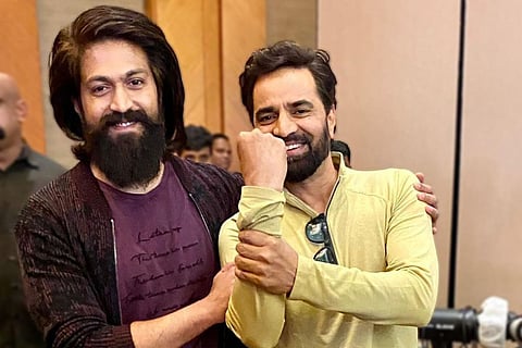 (L-R) Yash, Jay Patel